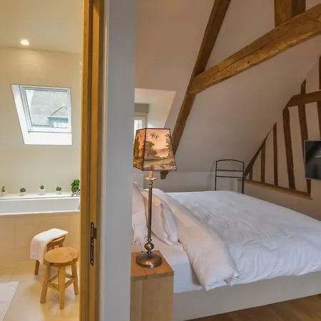 La Maison De Pierre Et Valerie St Leonard Holiday home *