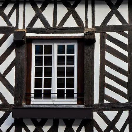 La Maison De Pierre Et Valerie St Leonard Holiday home Honfleur